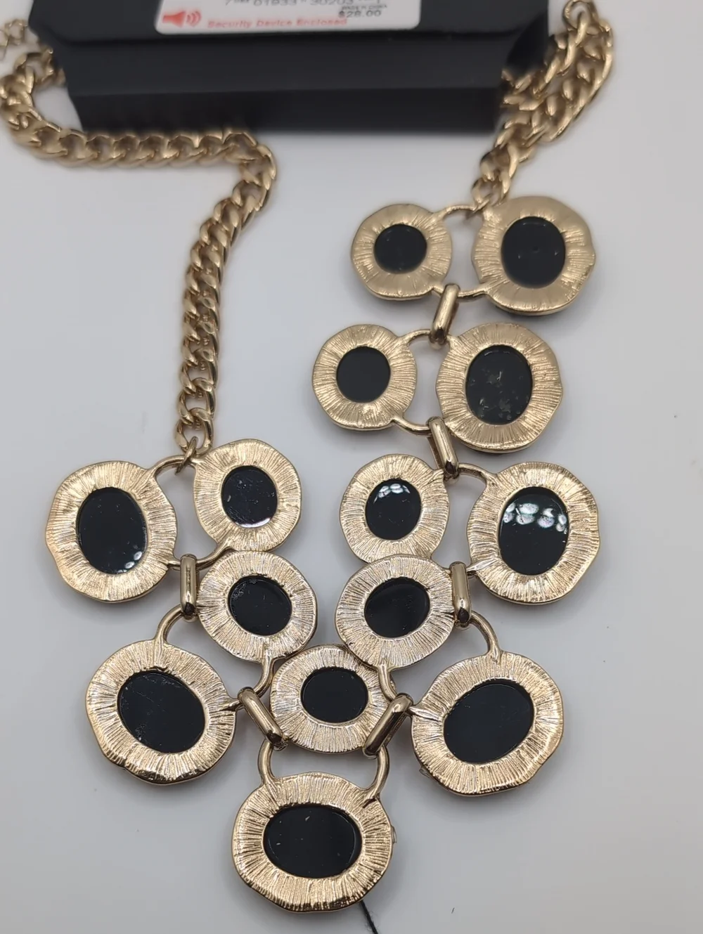 Apt. 9 Goldtone Sparkly Glittery Silver Statement Necklace NWT